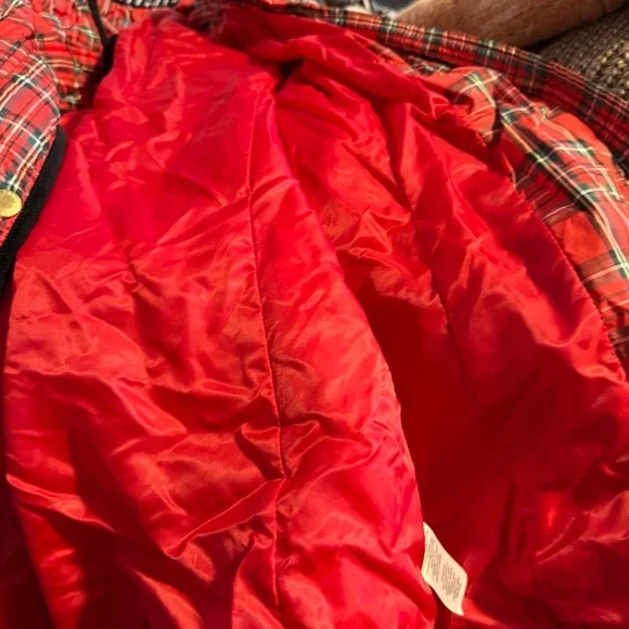 Talbots Red Plaid Quilted Jacket Black Trim Preppy Women’s medium - Picture 14 of 15
